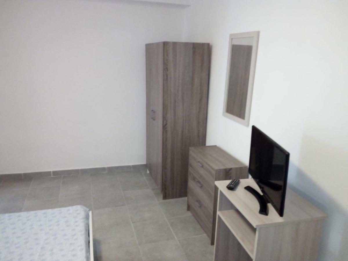 גראנלי Villa Antony מראה חיצוני תמונה